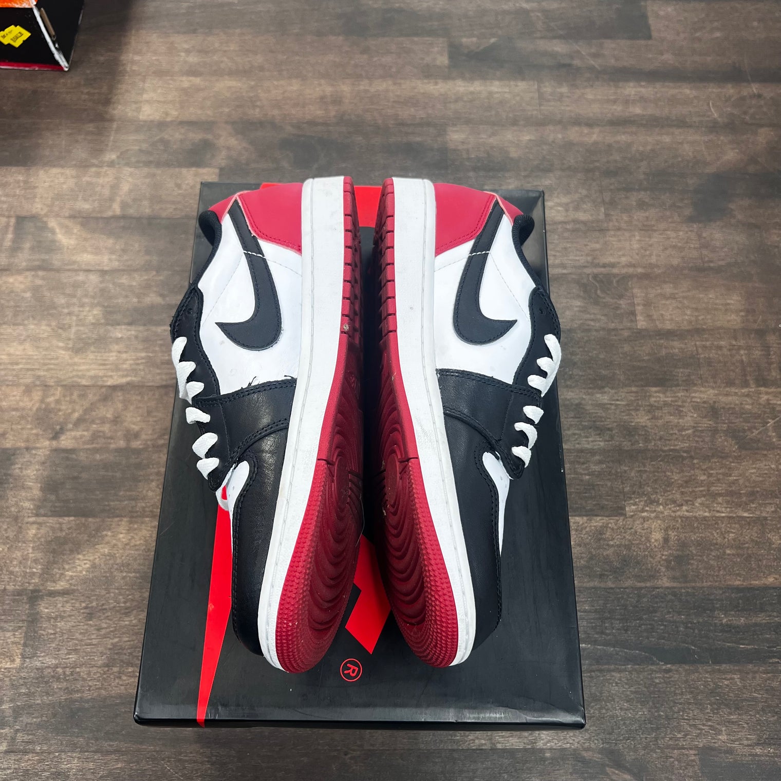 Black Toe Jordan 1 Low OG (USED)