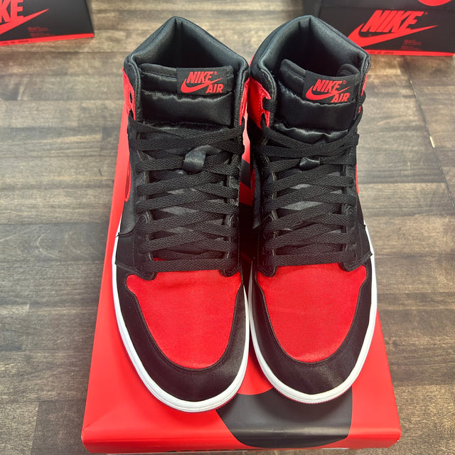 Satin Bred Jordan 1 High (W) (USED)