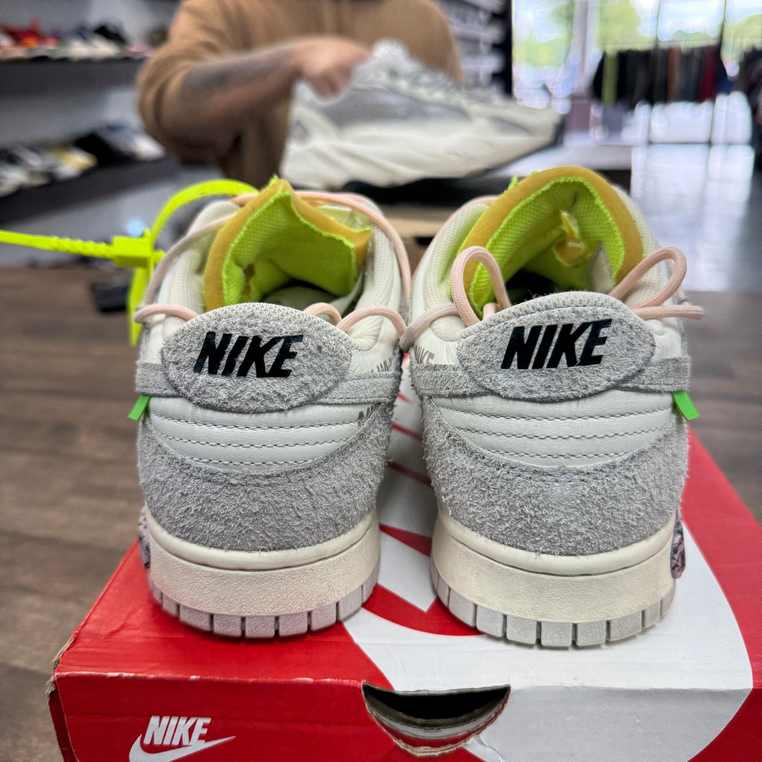Lot 12 of 50 Off-White Dunk Low (USED, Replacement Box)