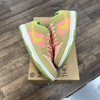 Sun Club Arctic Orange Nike Dunk Low Next Nature (USED)