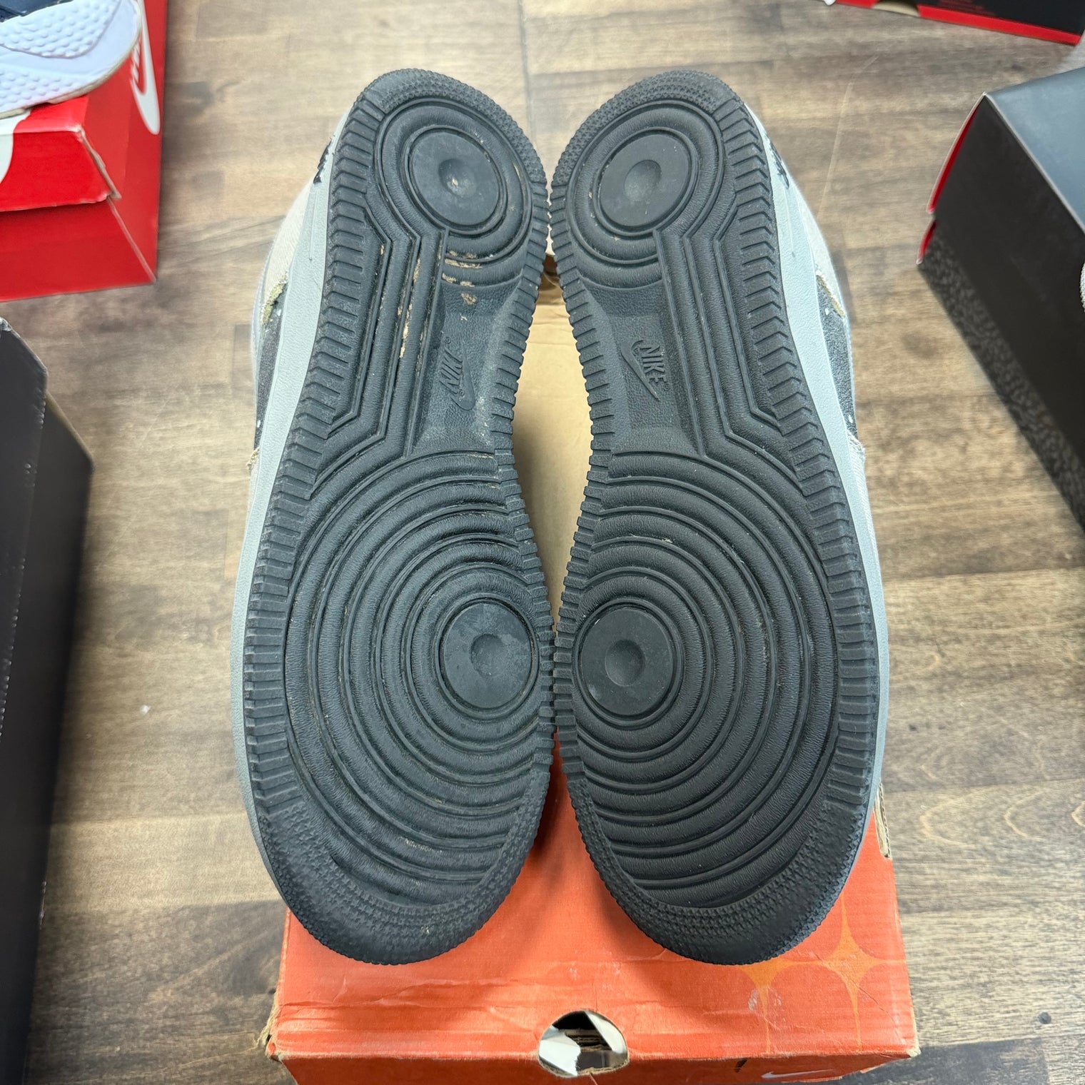 Laundry Pack Nike Air Force 1 Low LTD (USED)