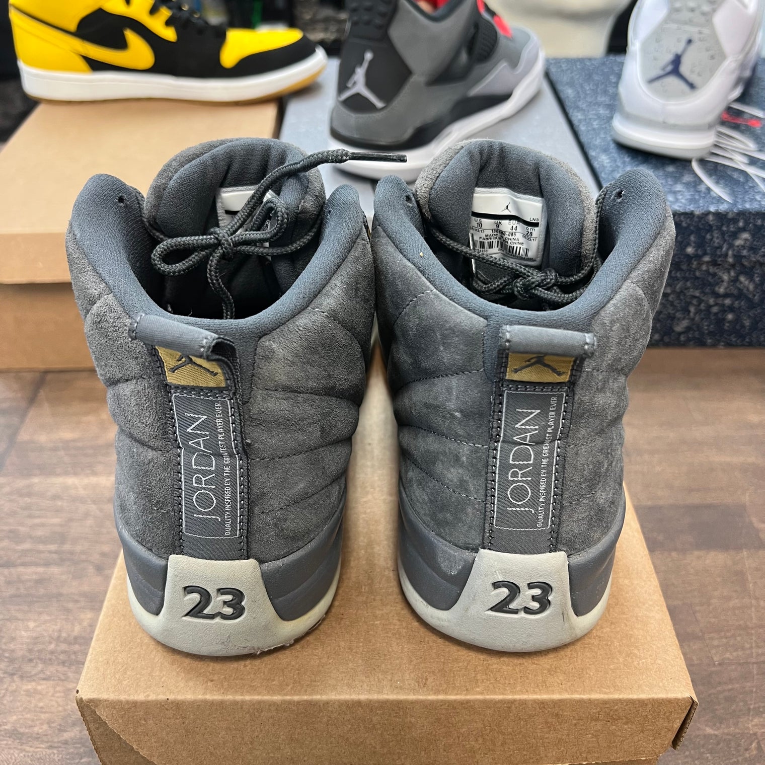 Wolf Grey Jordan 12 (USED, No Box)