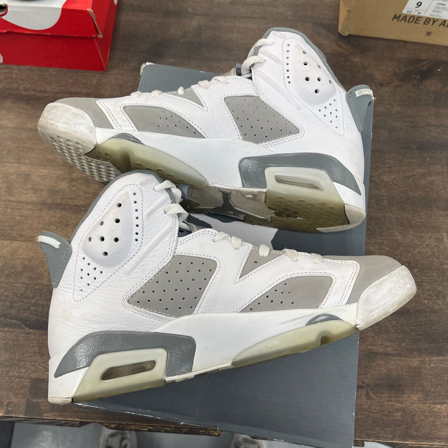 Cool Grey Jordan 6 (USED)