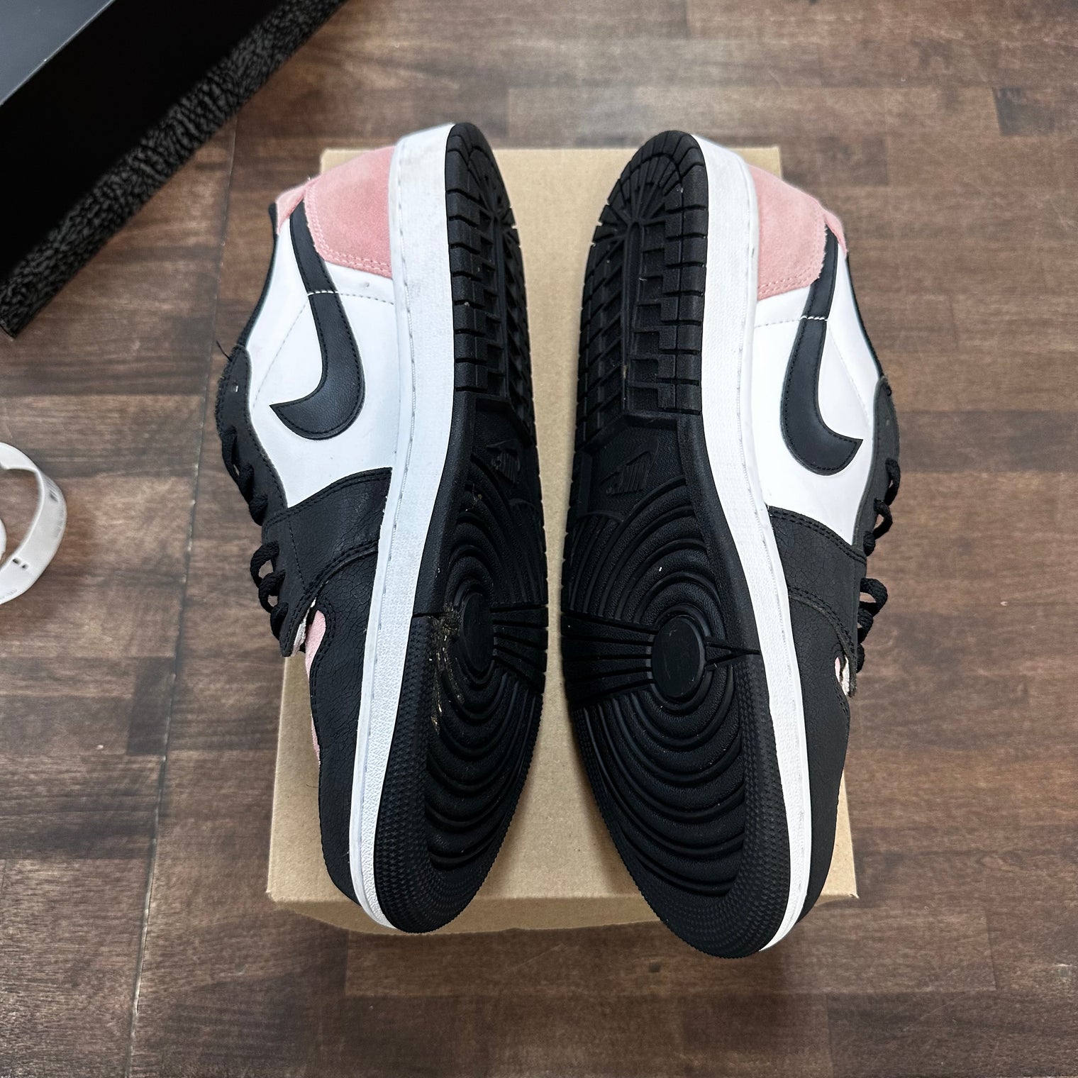 Bleached Coral Jordan 1 Low (USED, No Box)