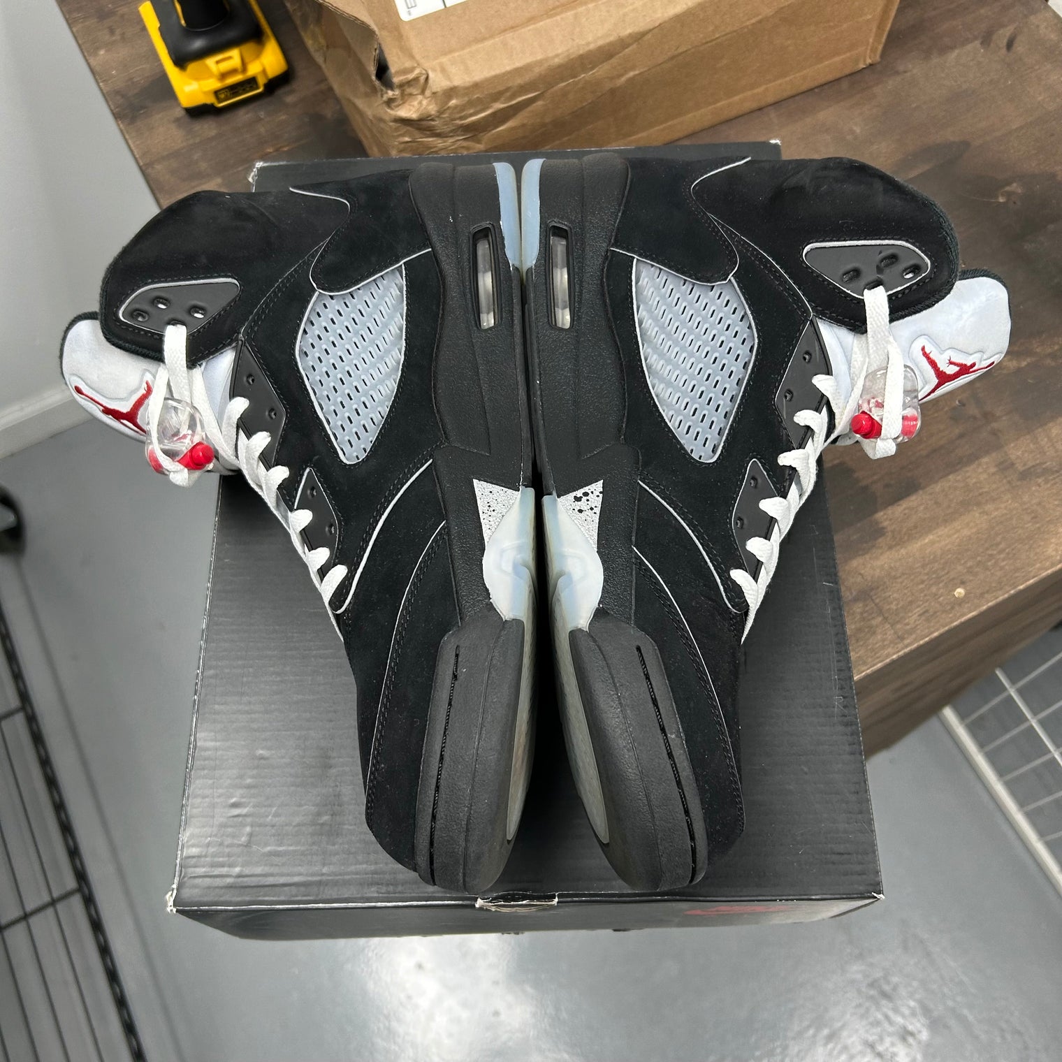 Black Metallic Jordan 5 (2025) (USED)
