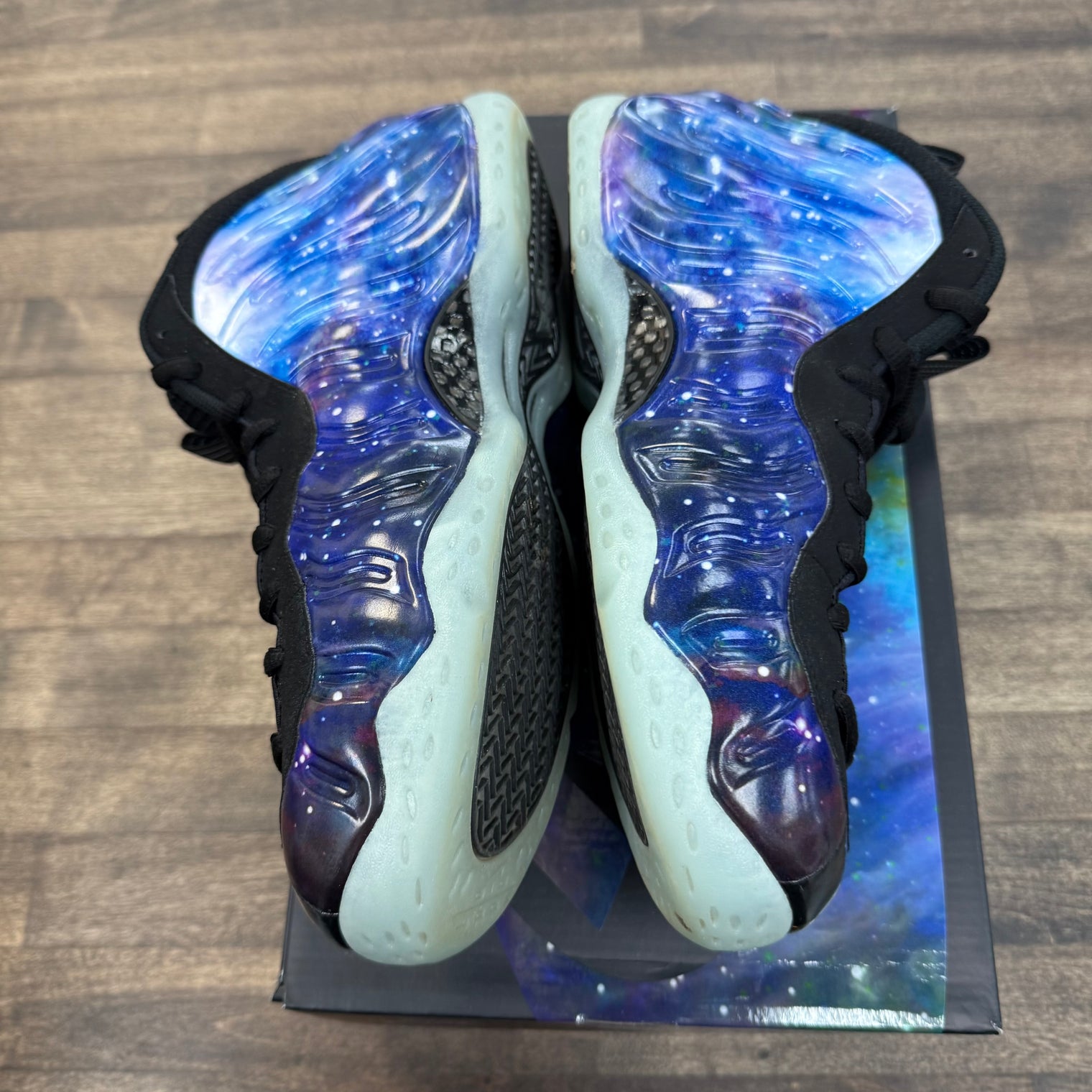 Galaxy Foamposite One (USED)