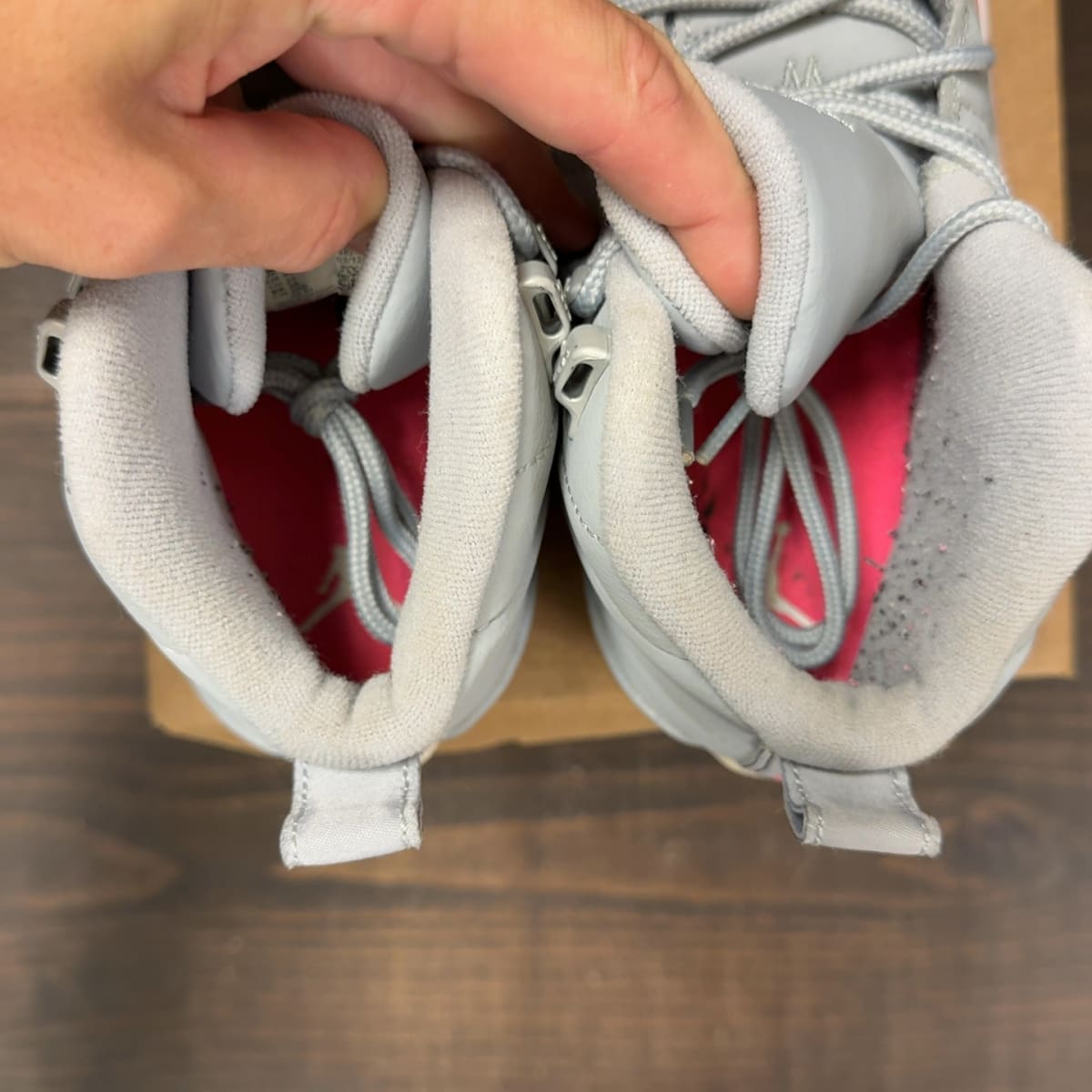 Jordan 12 Retro Wolf Grey Racer Pink (GS) Size 7Y (Pre-Owned) - aux