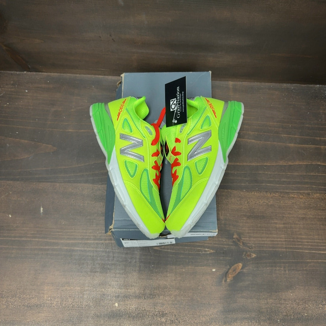 New Balance 990v4 DTLR Festive (GS) - Image 4