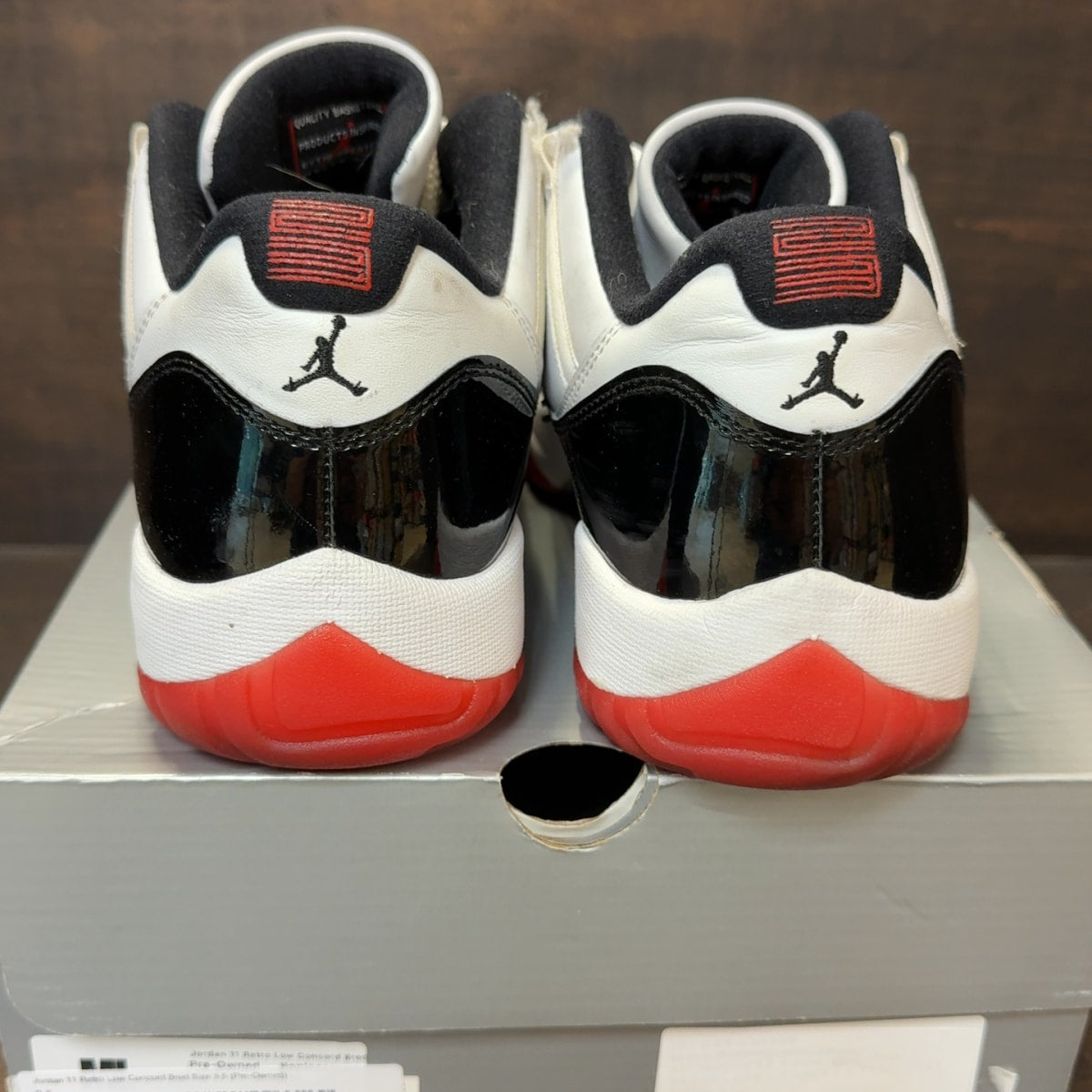 Jordan 11 Retro Low Concord Bred Size 9.5 (Pre-Owned) - Image 5