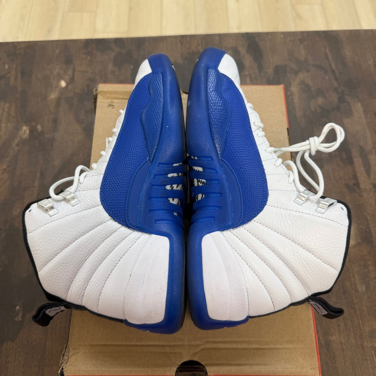 Jordan 12 Retro Blueberry Size 9 (Pre-Owned) - Image 5