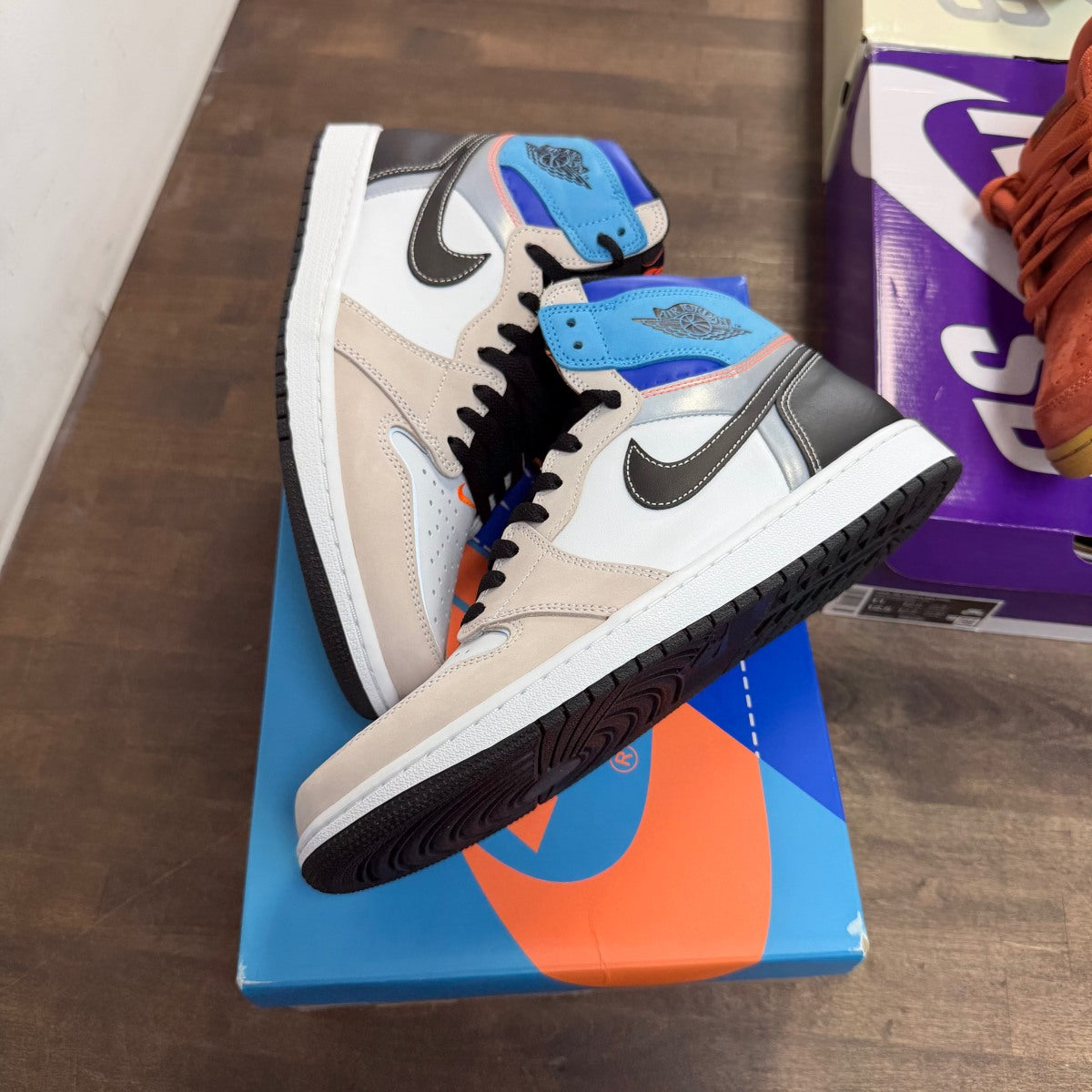 Jordan 1 Retro High OG Prototype Size 11.5 (Pre-Owned) - Image 1