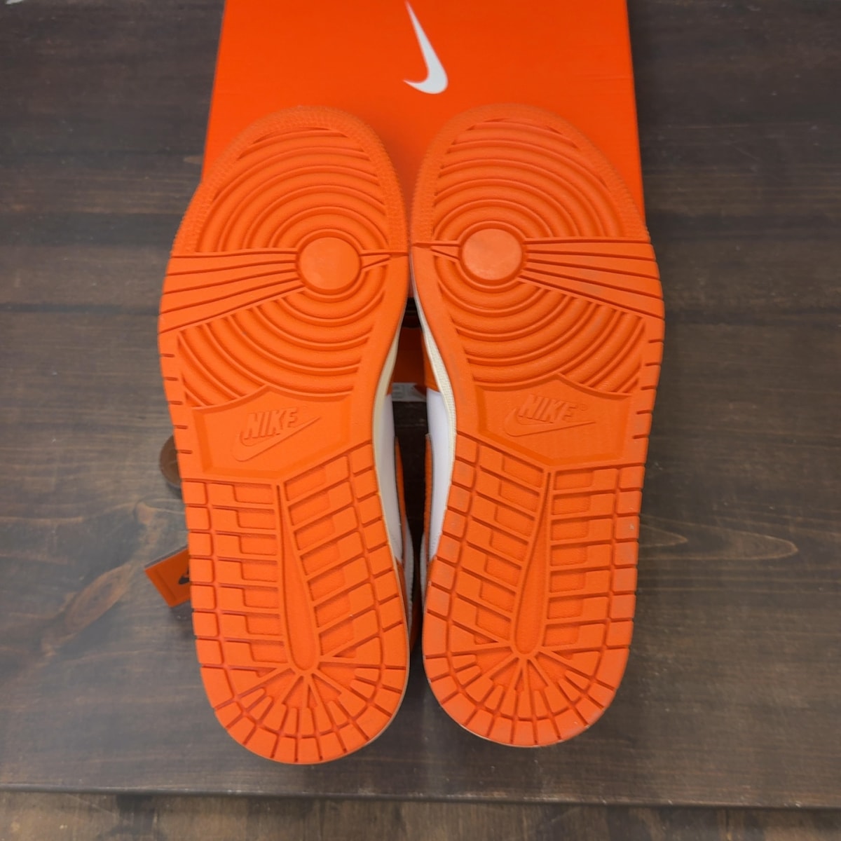 Jordan 1 Retro High OG Starfish (Women's) - Image 7