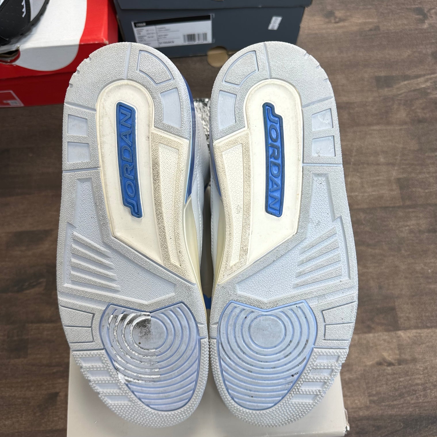 Lucky Short Jordan 3 Retro (USED)