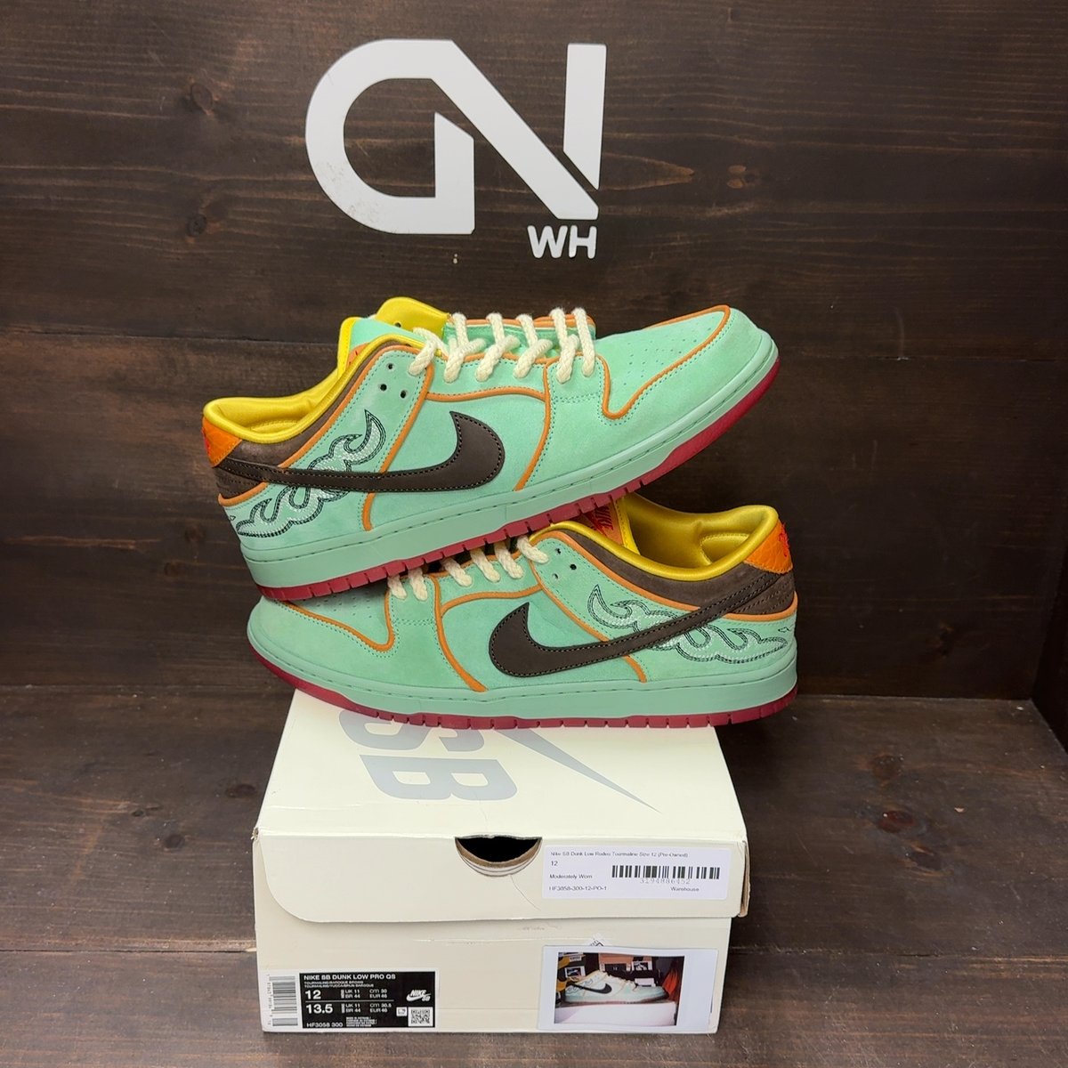 Nike SB Dunk Low Rodeo Tourmaline Size 12 (Pre-Owned) - front