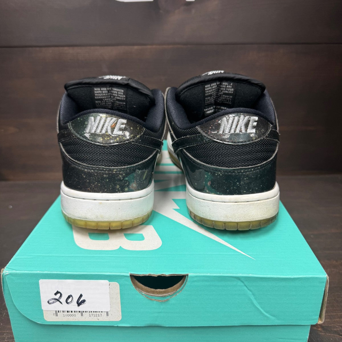 Nike SB Dunk Low 420 Intergalactic - Image 5