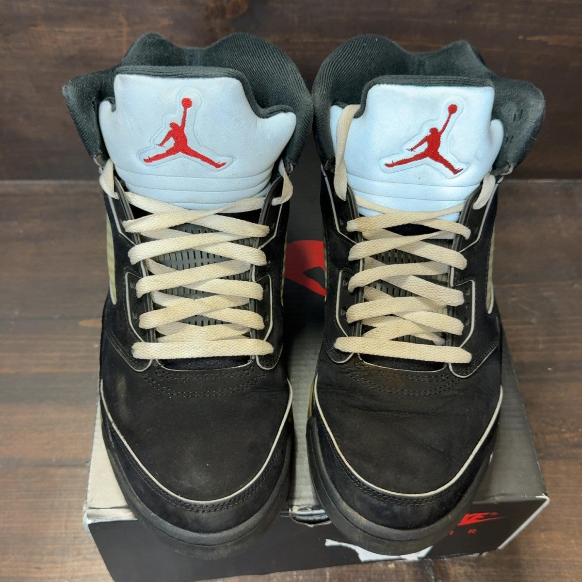 Jordan 5 Retro OG Black Metallic Reimagined Size 9 (Pre-Owned) - Image 3