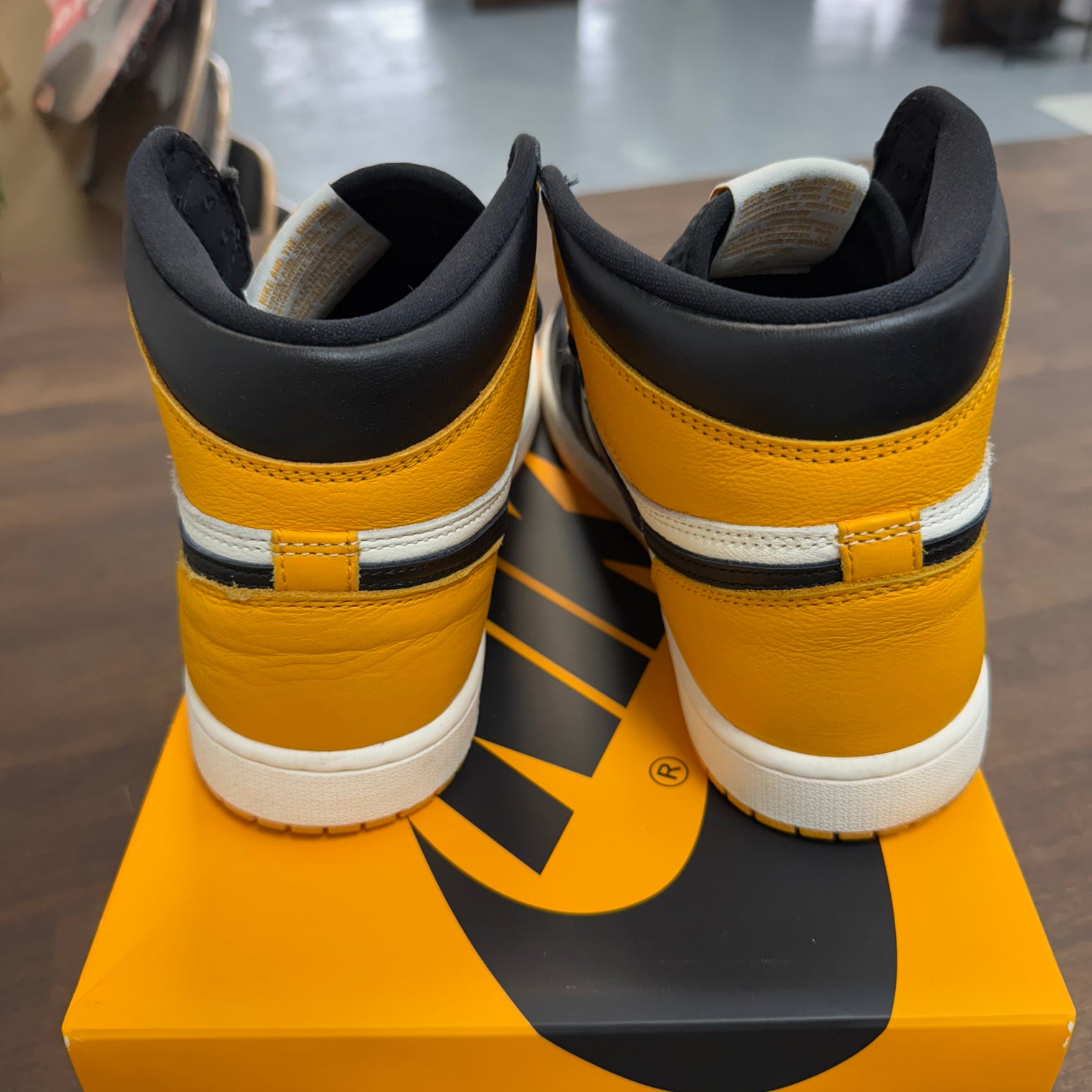 Yellow Toe Taxi Jordan 1 High (USED)