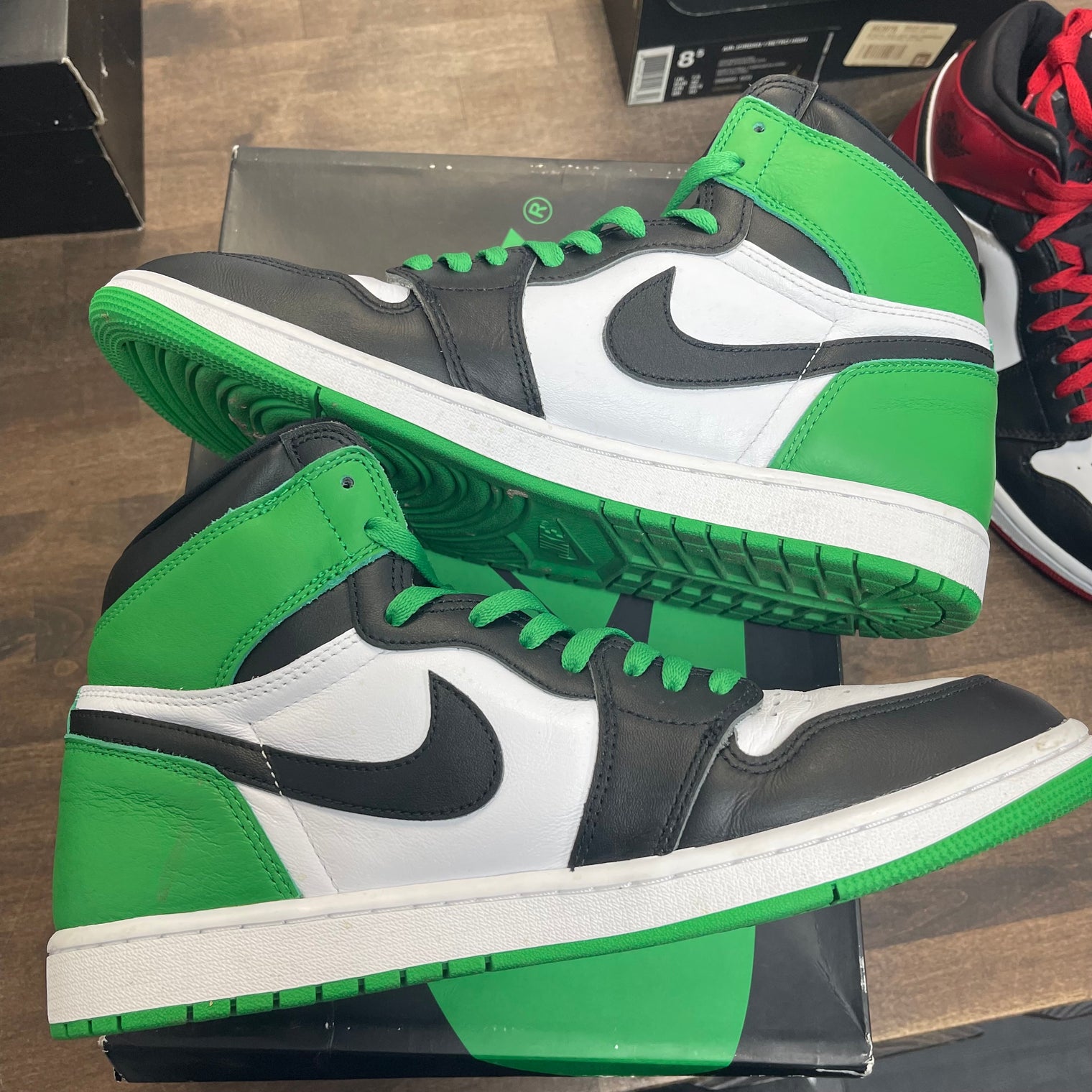 Lucky Green Jordan 1 High (USED)