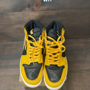 Jordan 1 Retro High Pollen Size 13 (Pre-Owned) - Image 3