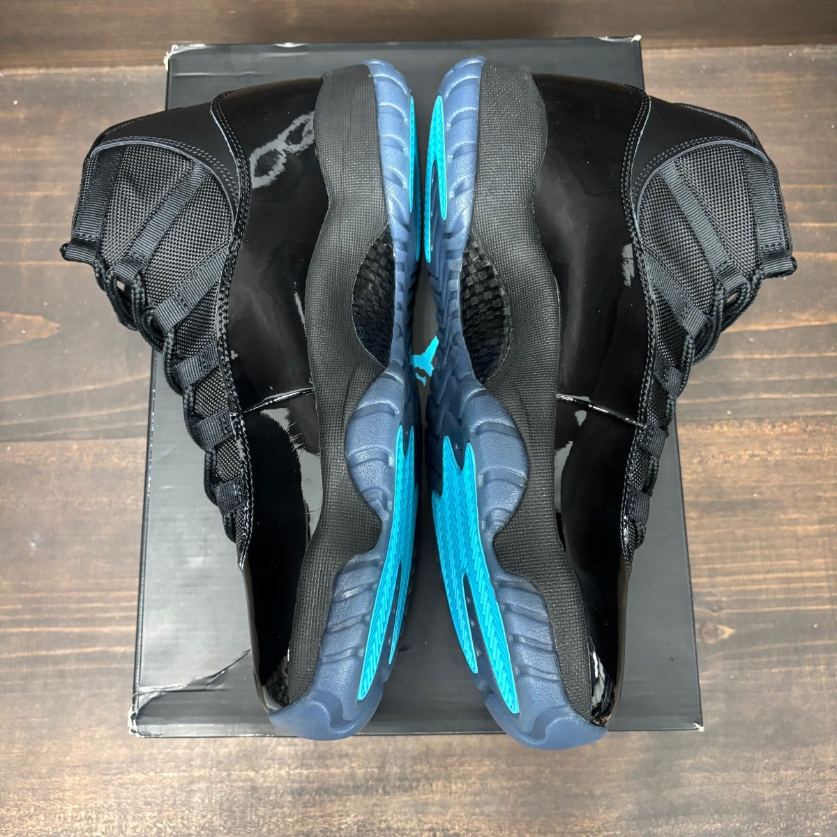 Jordan 11 Retro Gamma Blue (2025) - Image 25