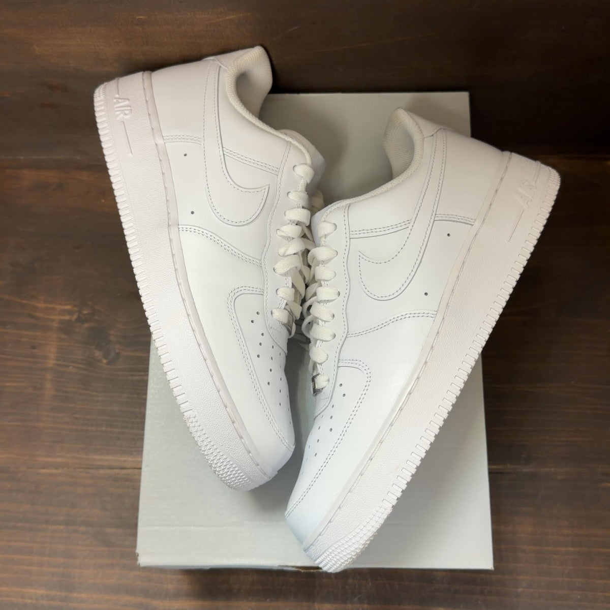 Nike Air Force 1 Low '07 White Size 9.5 (Pre-Owned) - Image 2