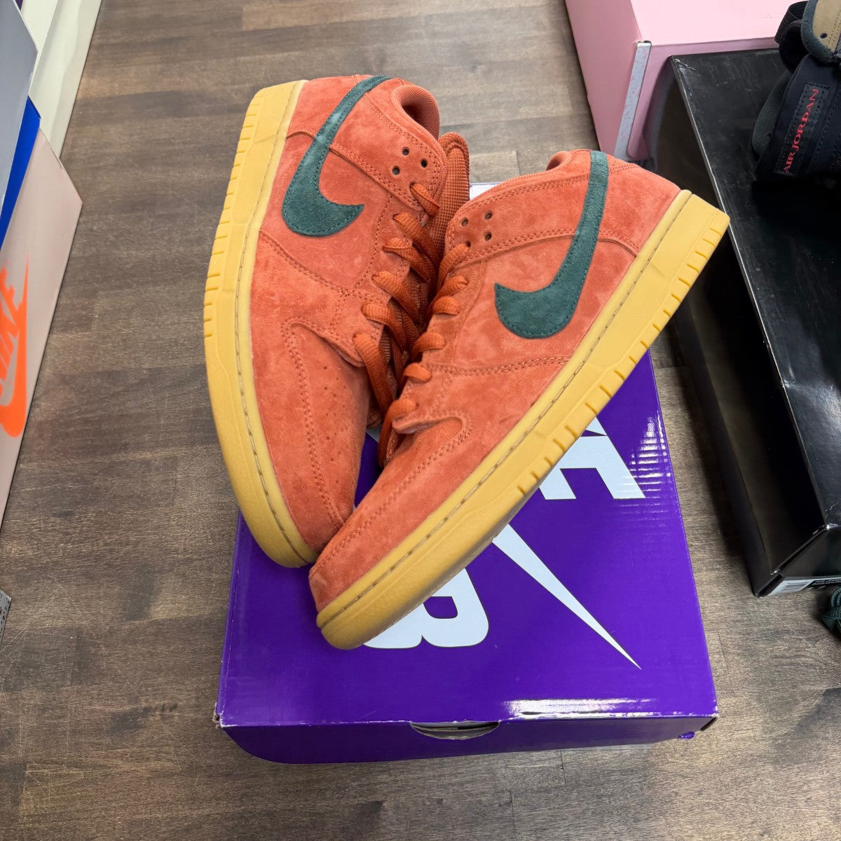 Nike SB Dunk Low Burnt Sunrise Size 11 (Pre-Owned) - Image 1