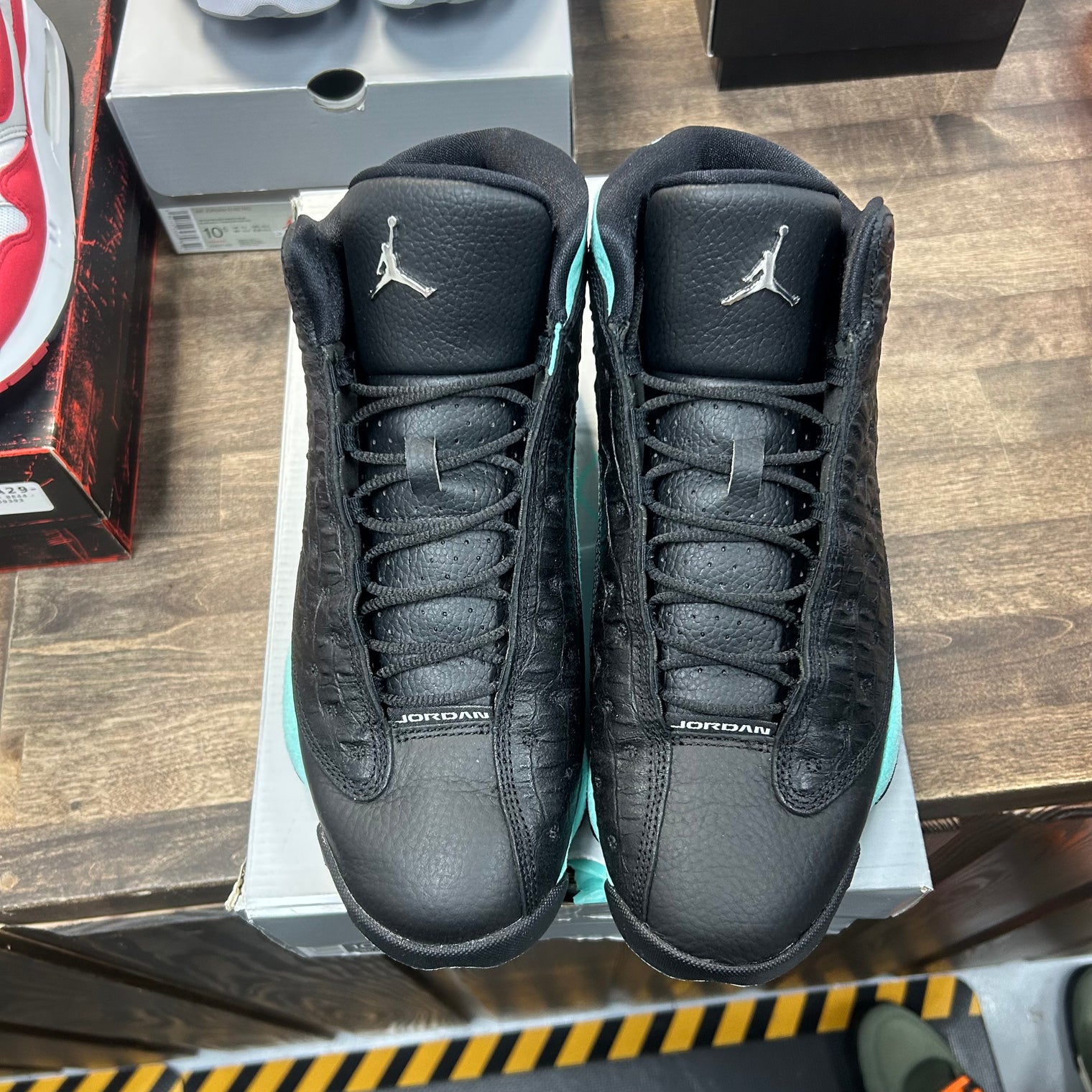 Black Island Green Jordan 13 Retro (USED)