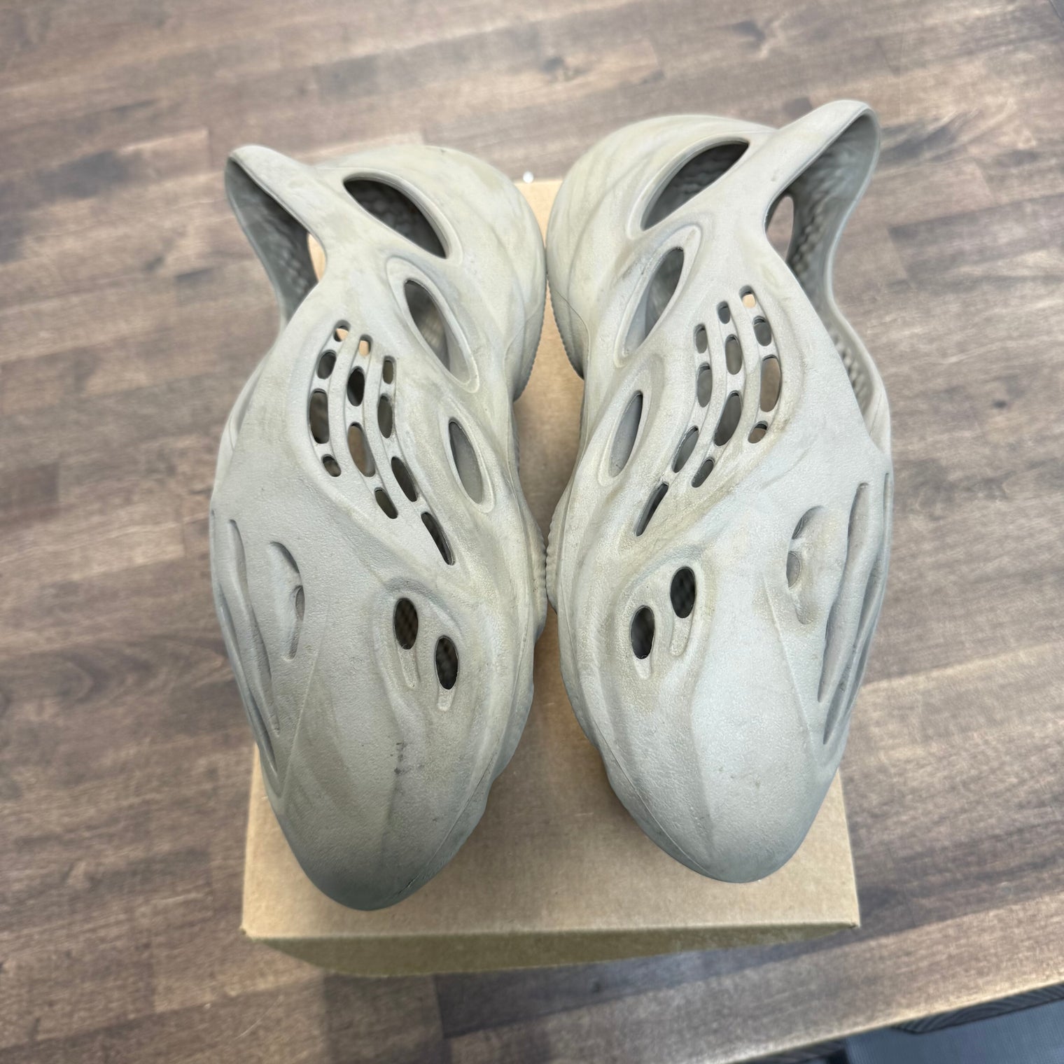 Stone Sage Yeezy Foam RNNR (USED, No Box)