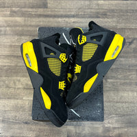 Jordan 4 Retro Thunder (2023) (US 11) (USED)