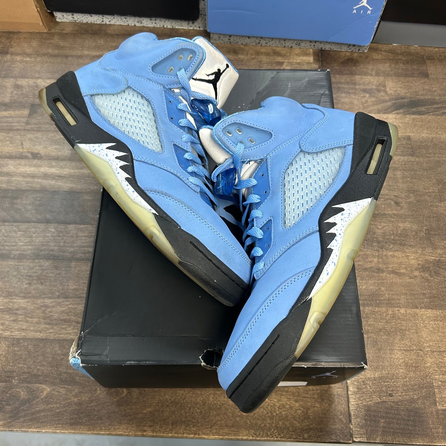 UNC University Blue Jordan 5 Retro (USED)