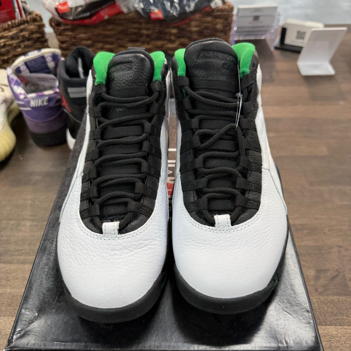 Jordan 10 Retro Seattle - Image 3