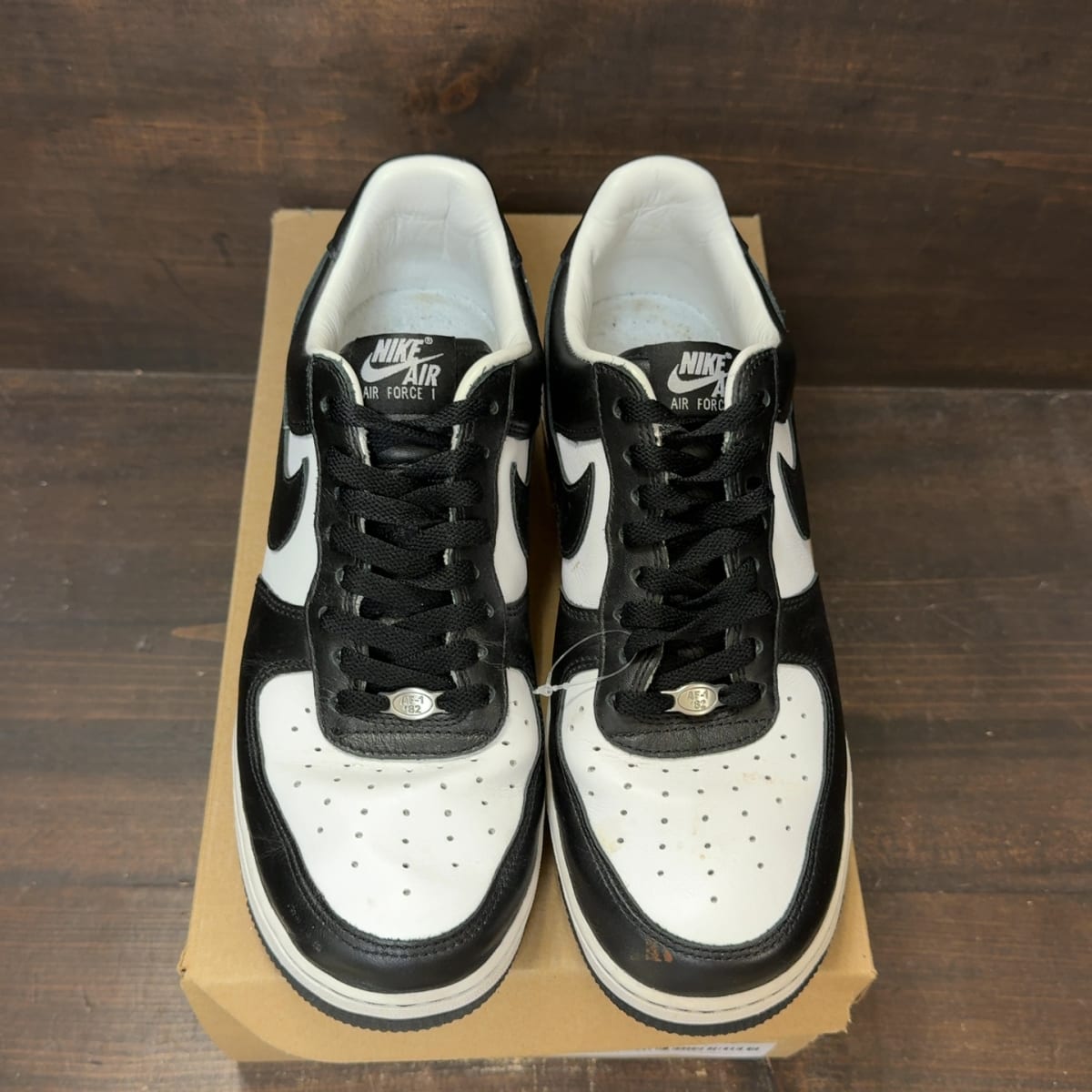 Nike Air Force 1 Low QS Terror Squad Blackout Size 9.5 (Pre-Owned) - tag