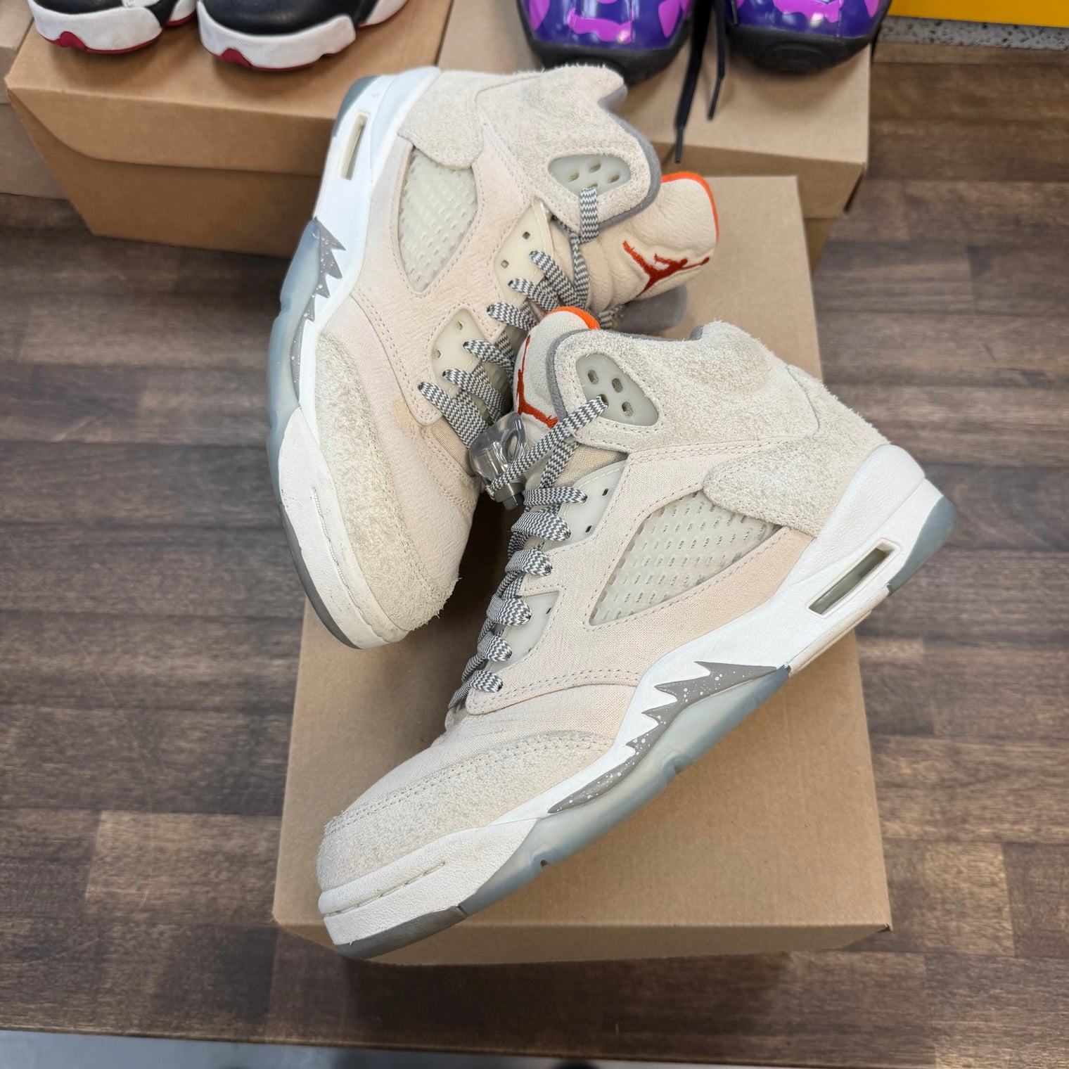 Craft Light Orewood Brown Jordan 5 Retro SE (USED, No Box)