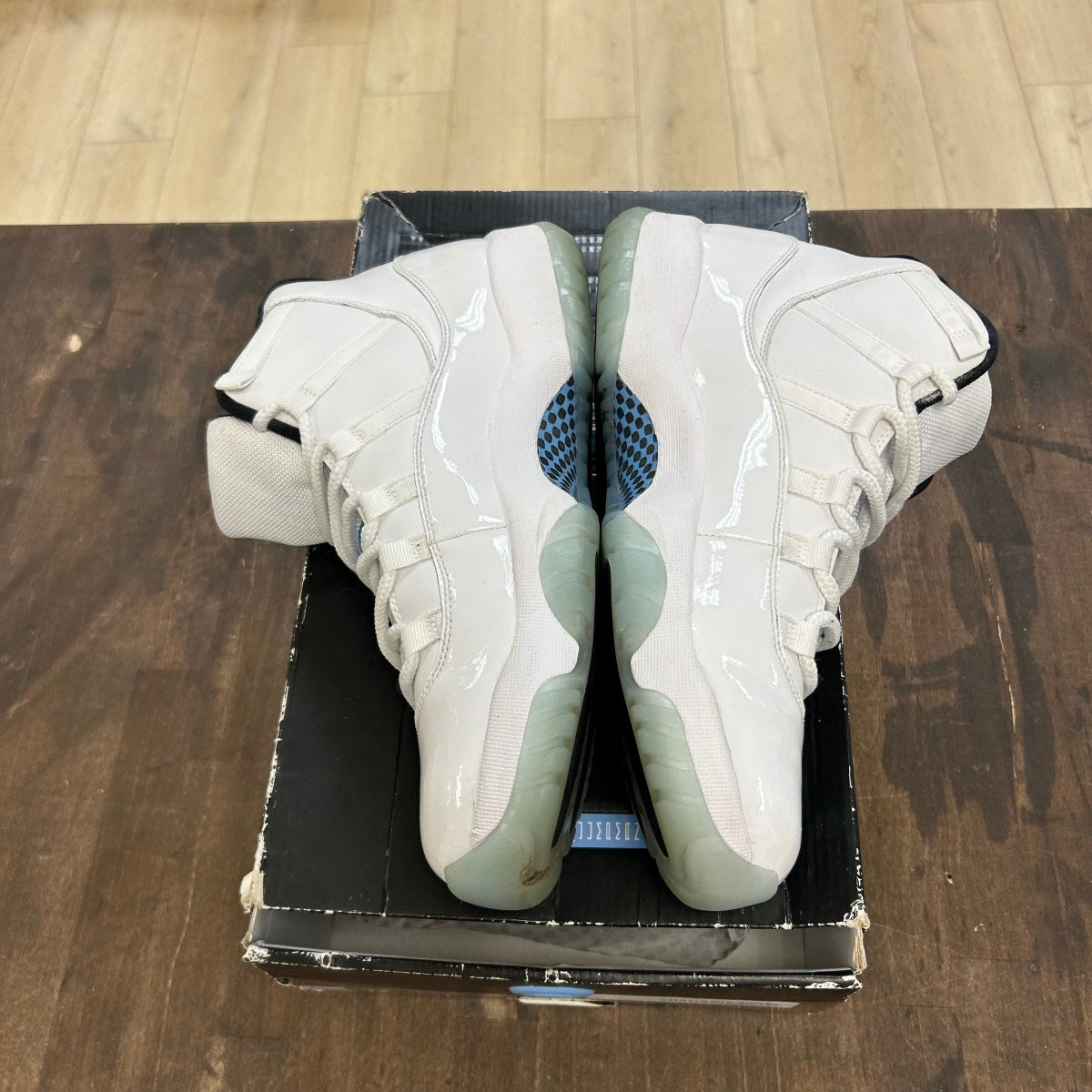 Jordan 11 Retro Legend Blue (2014) - Image 3