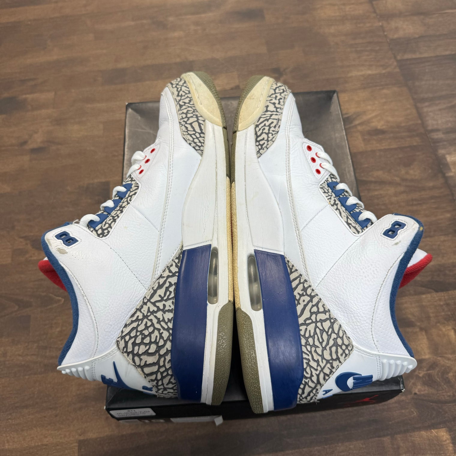 True Blue Jordan 3 (USED)