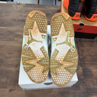 Mint Foam Jordan 6 Retro (Women’s) (USED)