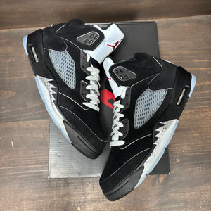 Jordan 5 Retro OG Black Metallic Reimagined - Image 2