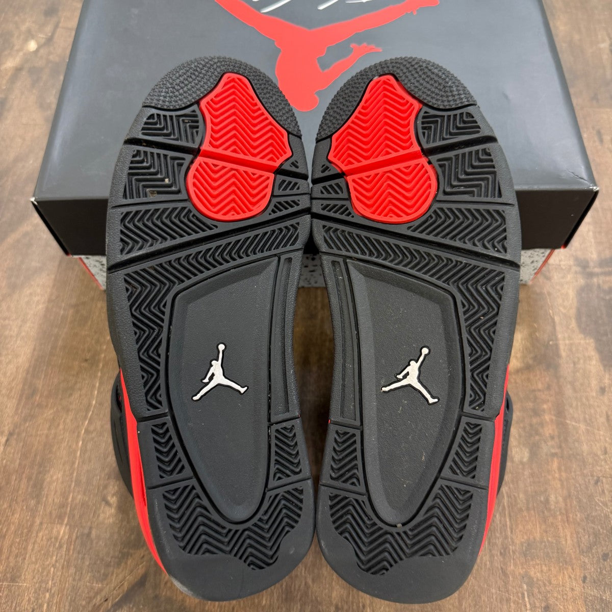 Jordan 4 Retro Red Thunder - Image 5