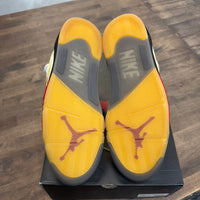 Off-White Sail Jordan 5 Retro (Lightly Worn)