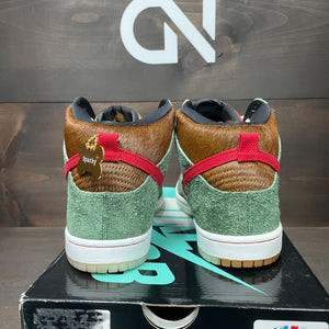 Nike SB Dunk High Dog Walker - Image 5