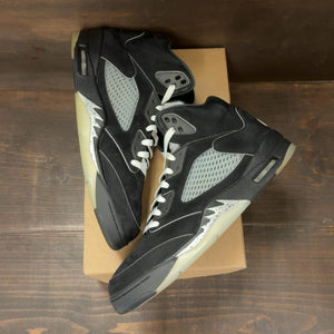 Jordan 5 Retro OG Black Metallic Reimagined Size 13 (Pre-Owned) - back