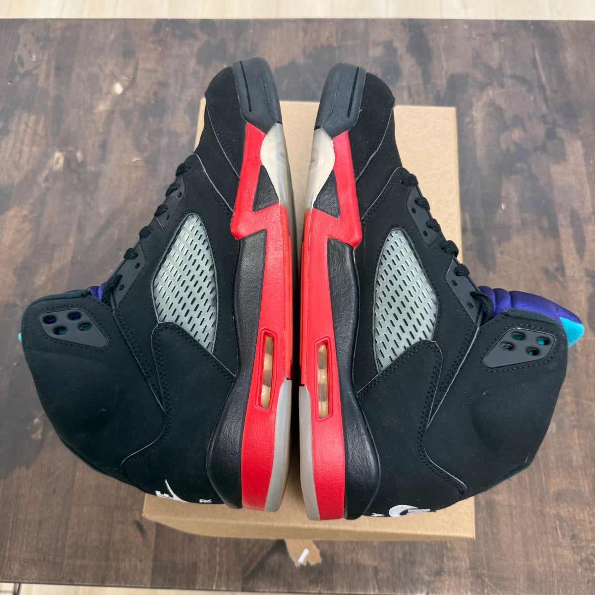 Jordan 5 Retro Top 3 Size 11 (Pre-Owned) - Image 4