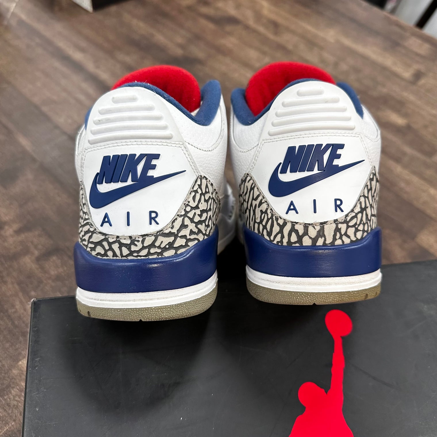 True Blue Jordan 3 (USED)