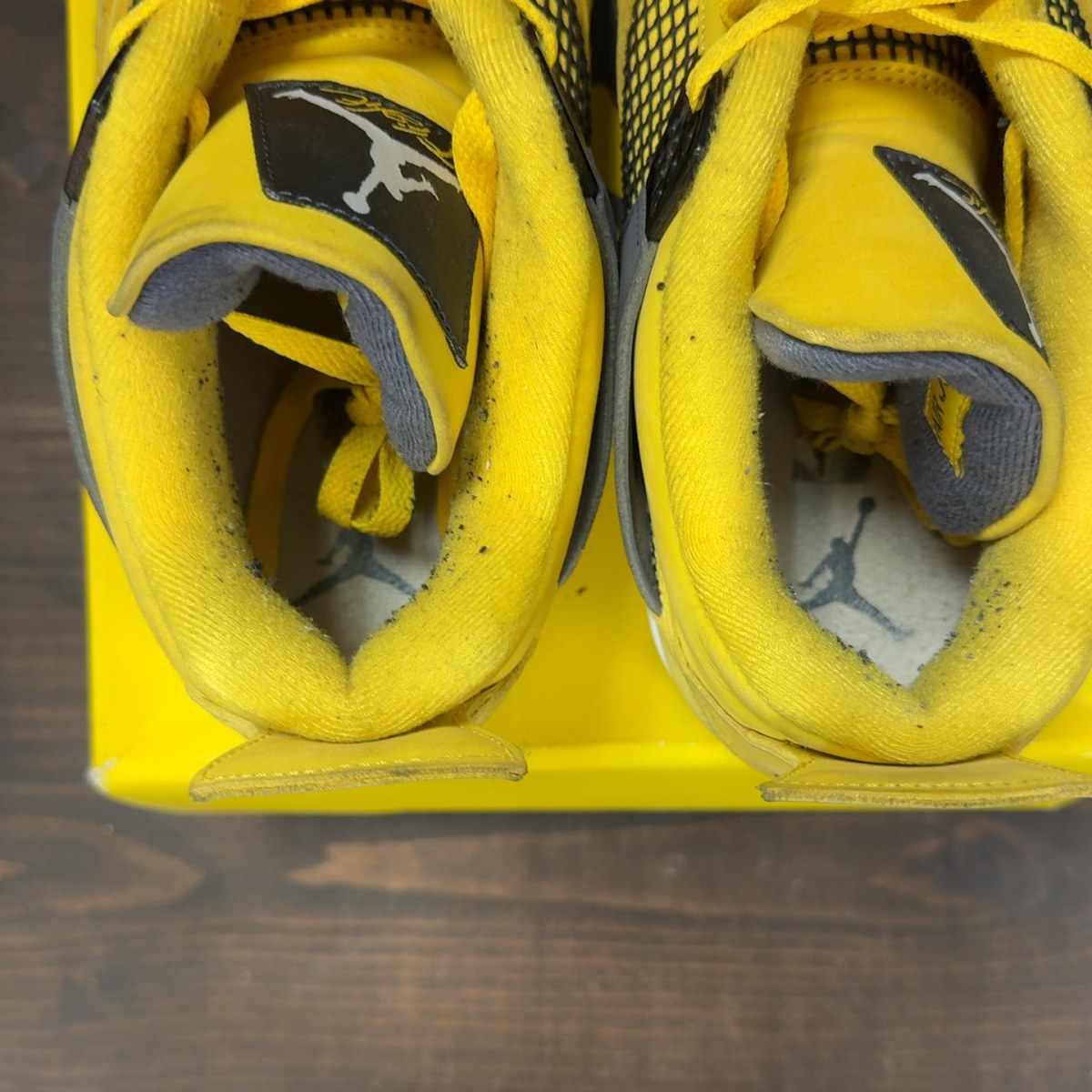 Jordan 4 Retro Lightning (2021) - Image 6