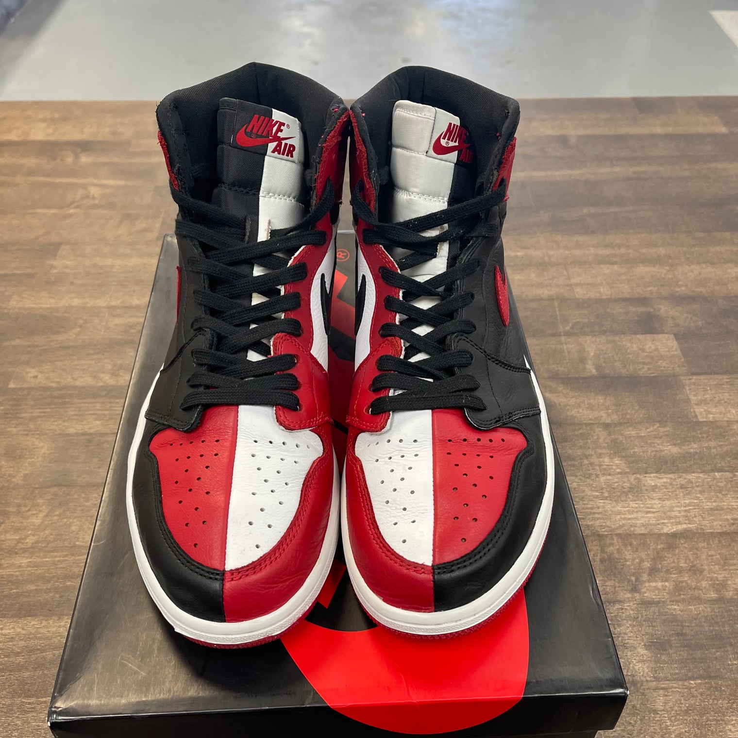 Homage to Home Jordan 1 High (USED)
