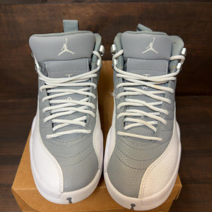 Jordan 12 Retro Stealth Size 7 (Pre-Owned) - Image 3