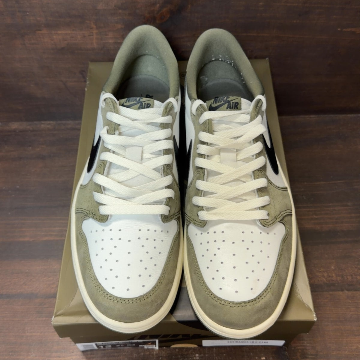 Jordan 1 Retro Low OG Medium Olive - Image 3