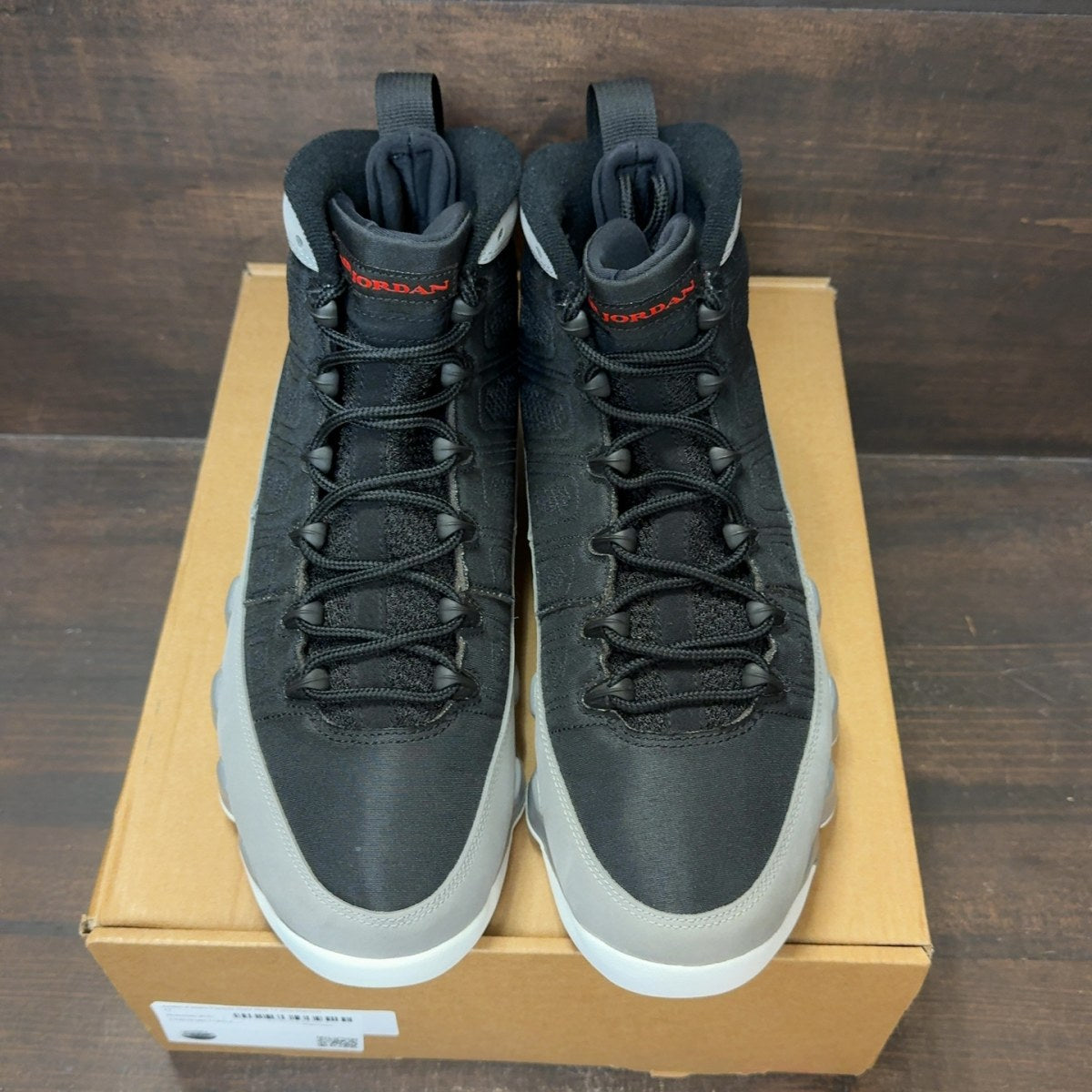 Jordan 9 Retro Particle Grey Size 11 (Pre-Owned) - Image 3