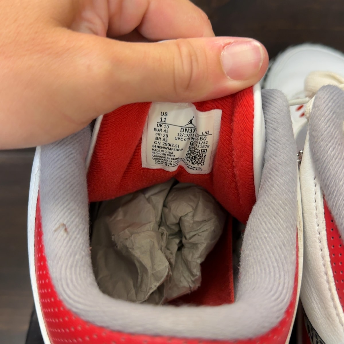 Jordan 3 Retro Fire Red (2022) - Image 7