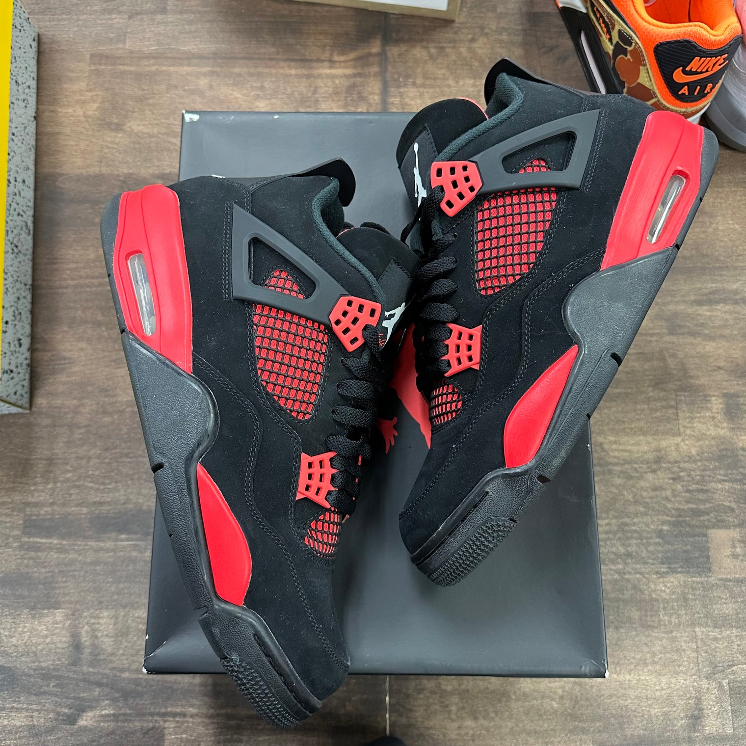 Red Thunder Jordan 4 Retro (USED)